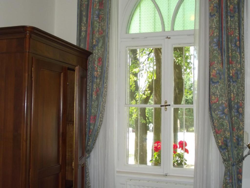 Sir David Balaton Castle Apartmanok Balatonszepezd Δωμάτιο φωτογραφία